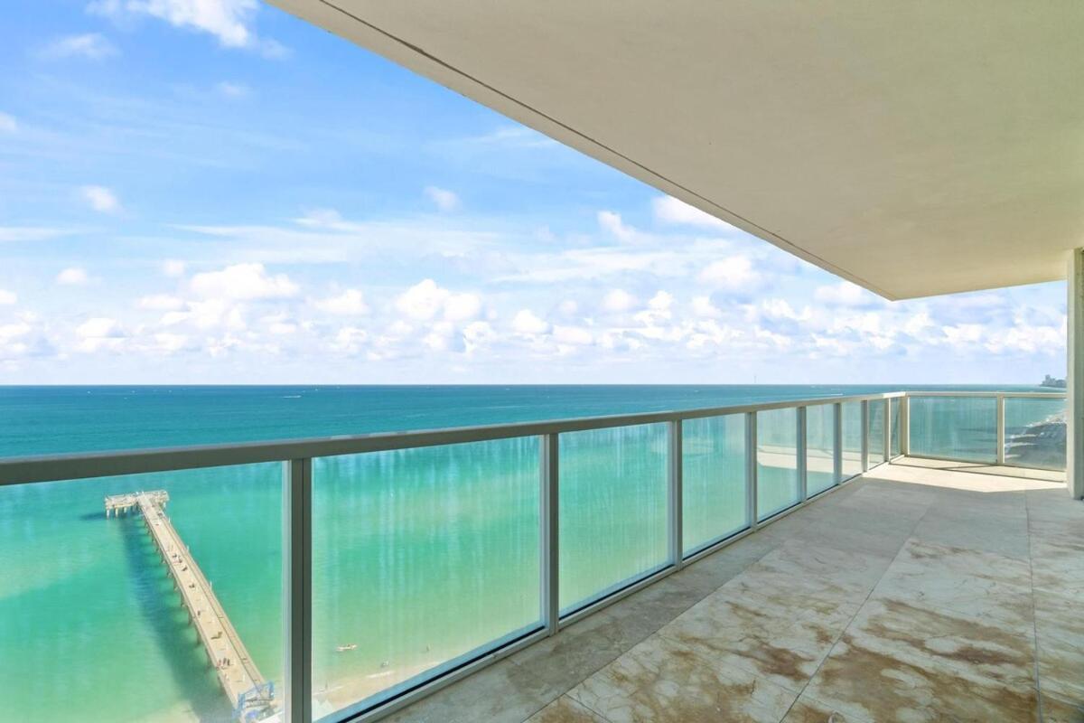 Luxury 2-Bedrooms Oceanfront Condo In Sunny Isles Sunny Isles Beach Exterior photo